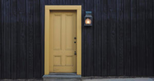 how to paint a door diy 01