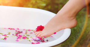 Lady's Foot, Bathtub, Water, Flowers,