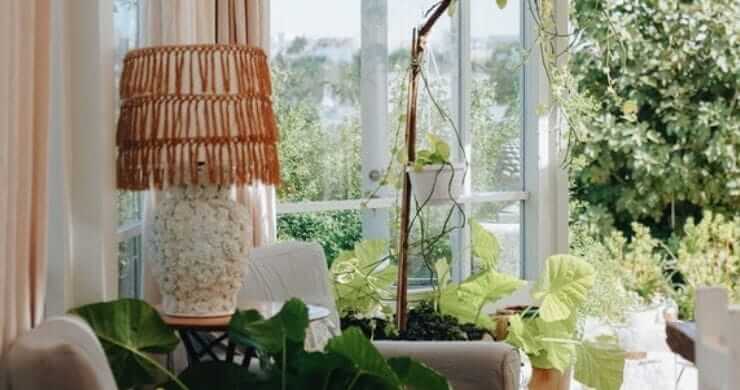 Bring Earth Tones Indoors With Table Lamps