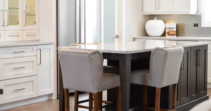 Paint & Hardware Make These Kitchen Cabinets Look Brand New (Before and After)