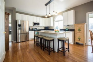 hardwood floor, kitchen 01