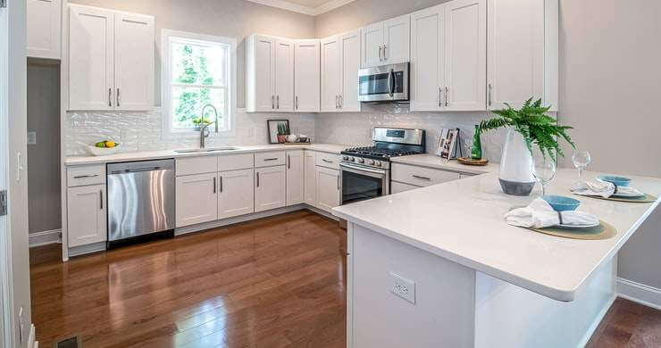 You Won’t Believe How Little This DIY Kitchen Reno Cost