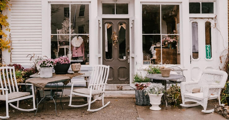Cottage-Style Interior Design Tips for a Country Feel