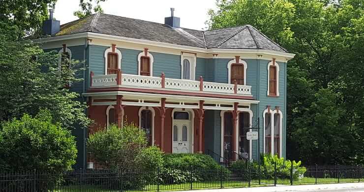 A Gorgeous Victorian House Has Been Energized With Bold Color
