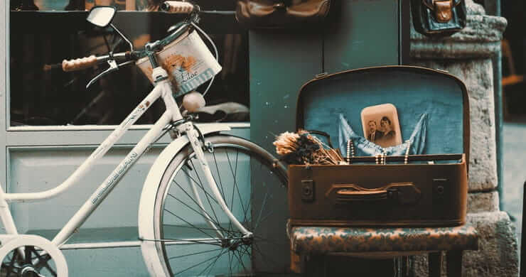 Antique Flea Market Finds Give Your Home a One-of-a-Kind Charm